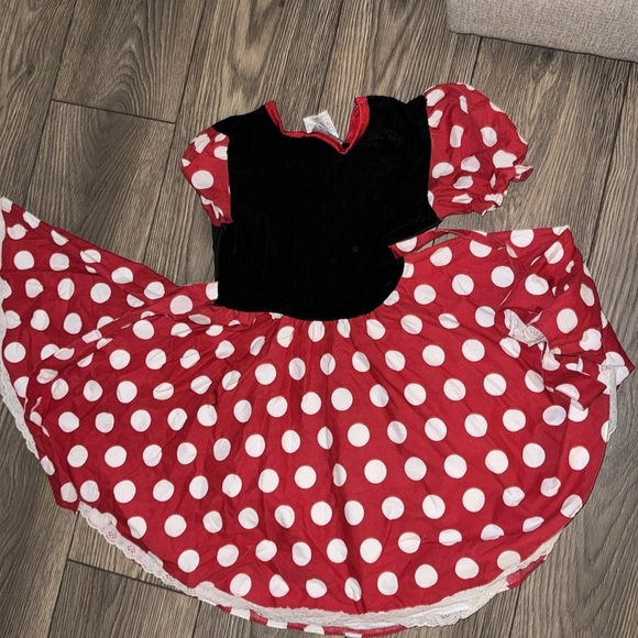 Walt Disney Studios Kids Minnie Mouse Dress, medium Kids, Like New Condition - Picture 5 of 11